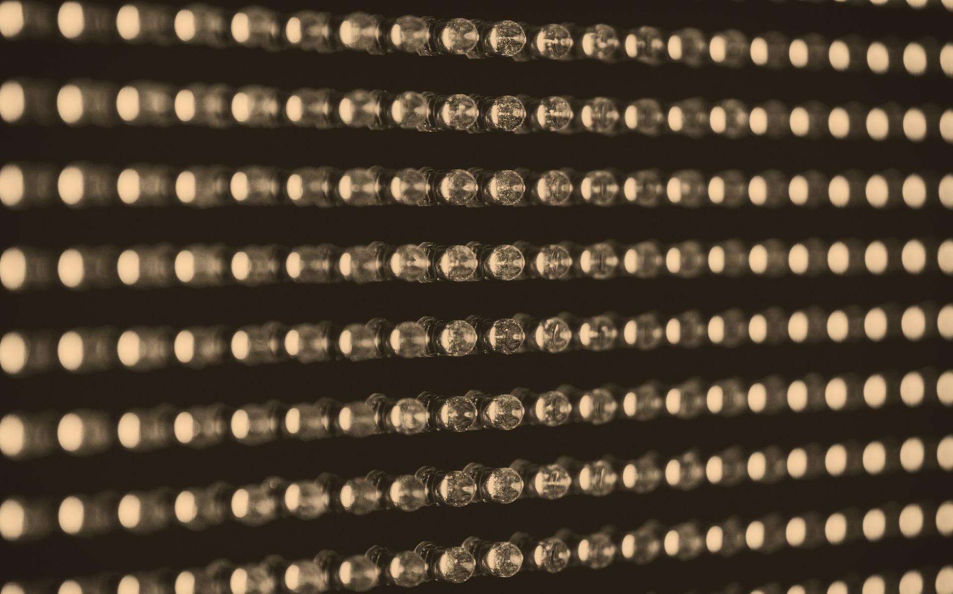 JBD获数亿元融资，计划量产Micro-LED微显示屏