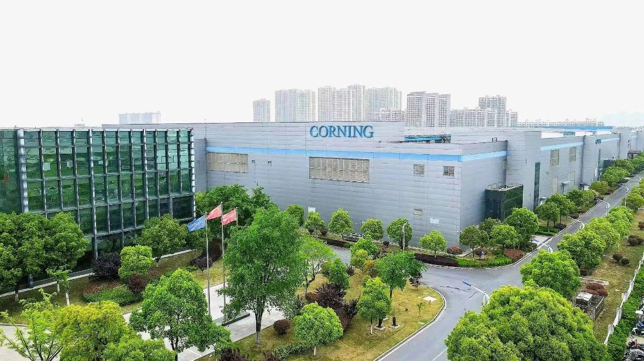 项目丨康宁新增投资1.35亿美元加码车载显示盖板玻璃产线